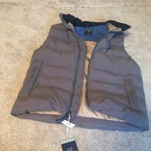 Grey puffer vest GAP: new with tags